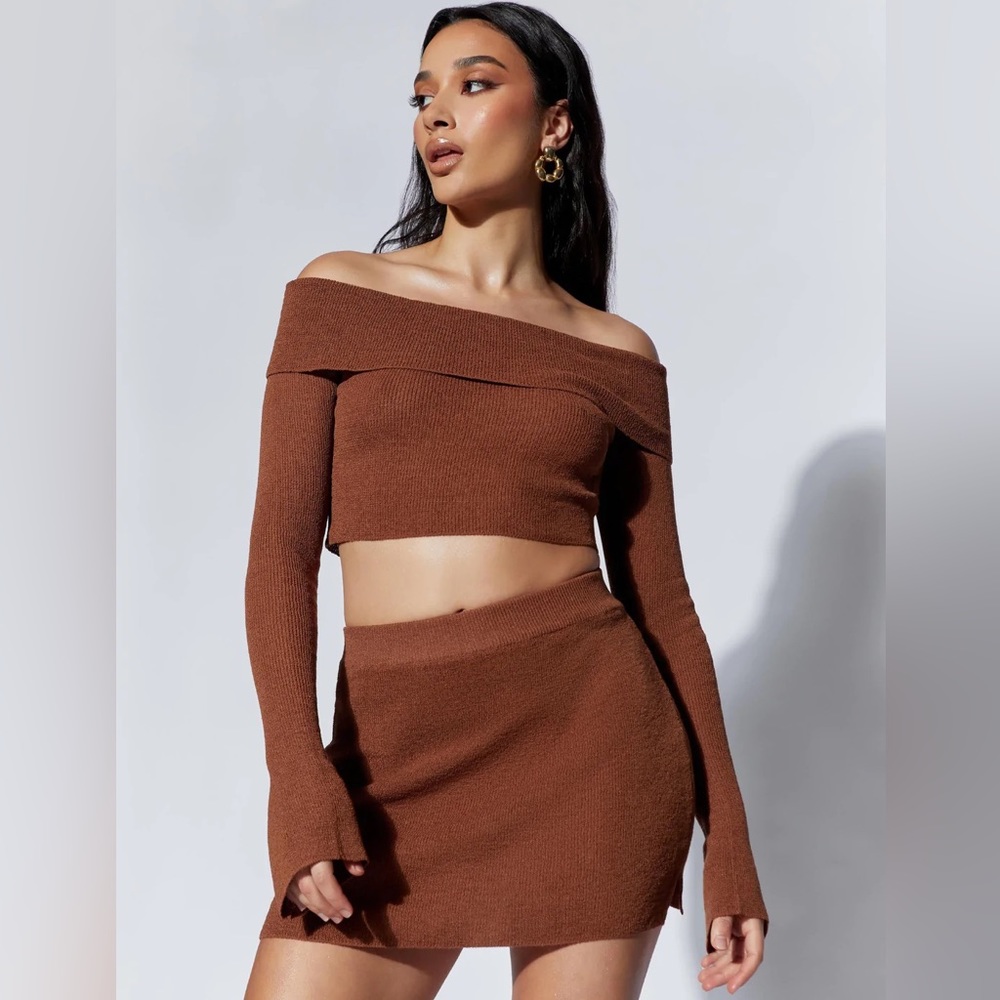 NWOT Meshki ESME Off-Shoulder Long Sleeve Knit Top - Clay